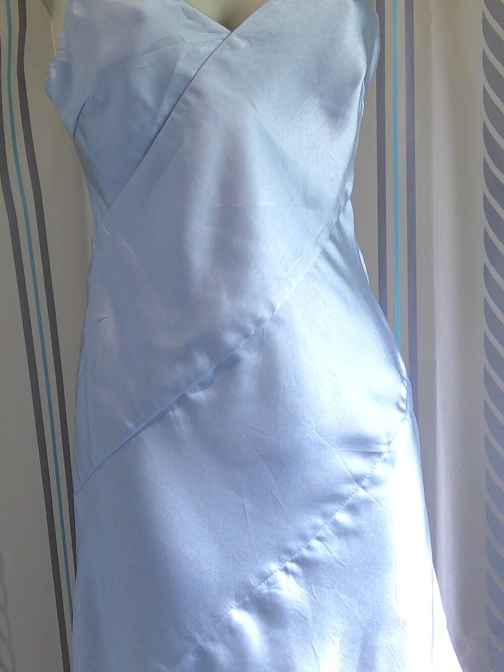 "Princess Polly" V-Neck Satin Slim Fit Slip Mini DRESS Blue Burnout Woman Sz 4